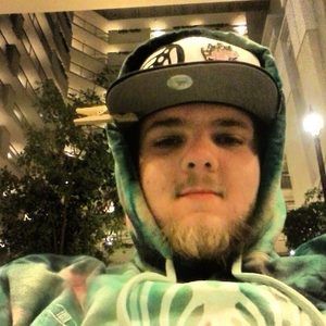 Meet your Posher, Christopher