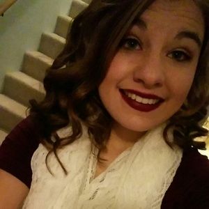 Meet your Posher, Abby