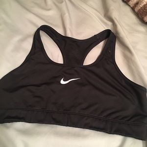 Nike driFit sports bra size LG