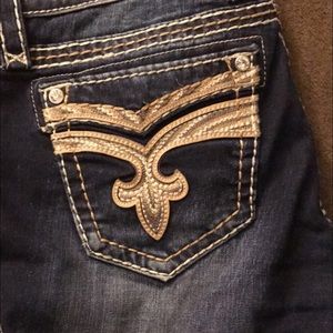 Rock Revival Sorrel Capri 28