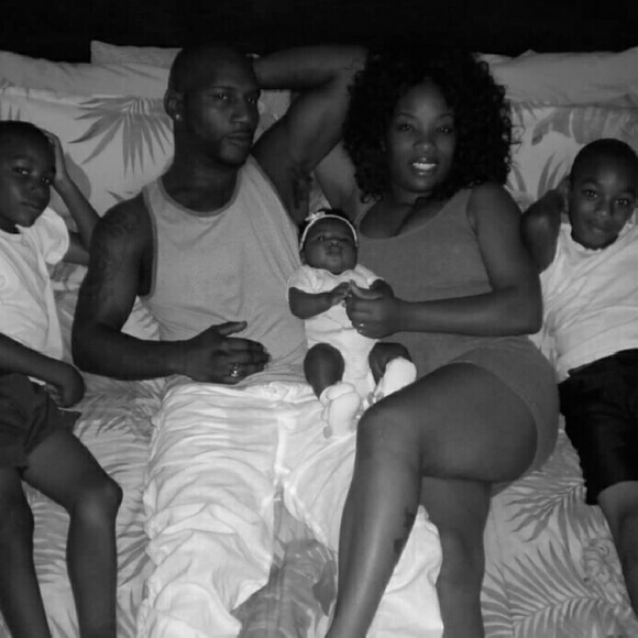 Meet your Posher, Fefe - Picture 3 of 4