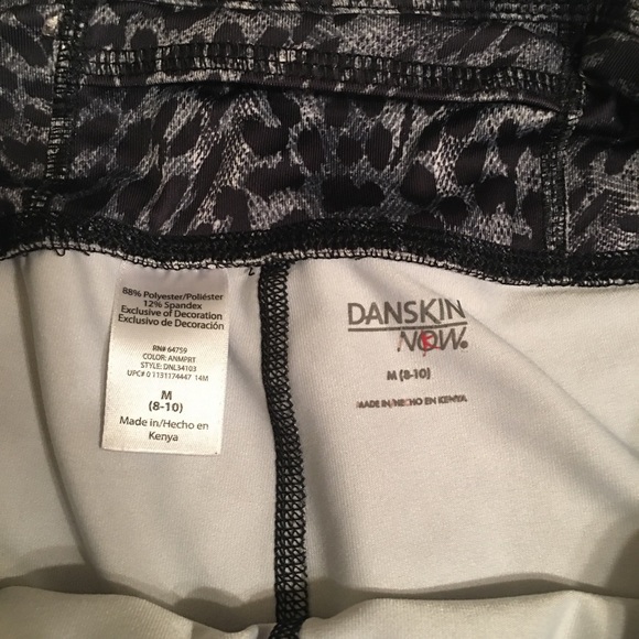 Leopard print workout capris - Picture 3 of 4