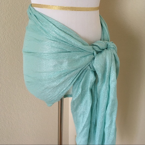 Mint color shawl with metallic silver thread soft shawl - Picture 8 of 13