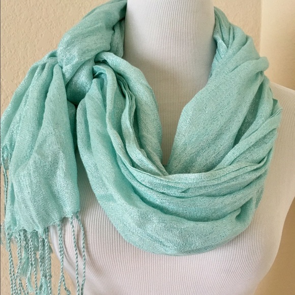 Mint color shawl with metallic silver thread soft shawl - Picture 6 of 13