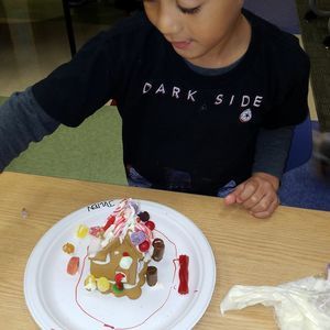 Meet your Posher, Noemie