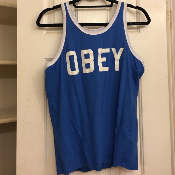 OBEY TEE
