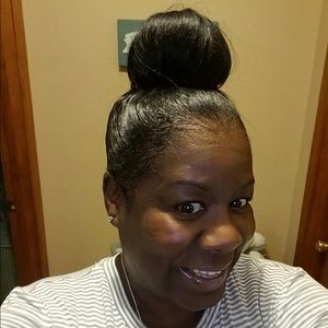 Meet your Posher, Ronette