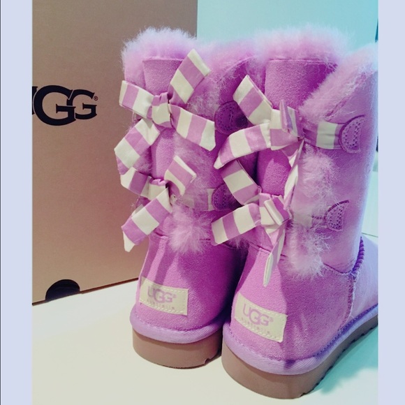 ❤️🎉HP!🎉UGG w Bailey Bow Stripe (Lavendar) - Picture 3 of 4