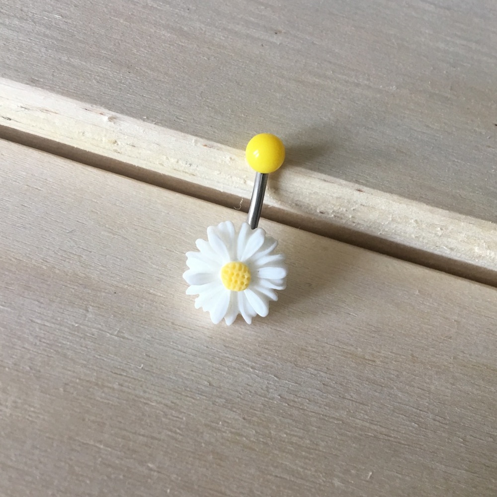Daisy Flower Belly Button Ring