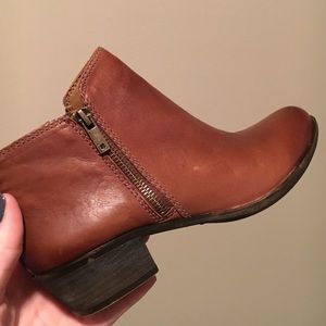 Lucky brand boots