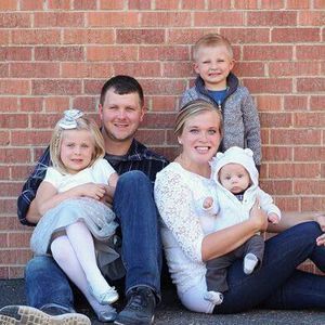 Meet your Posher, Casey