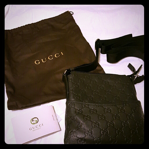 Authentic new Gucci crossbody messenger bag