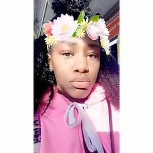 Meet your Posher, Brittney