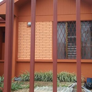 Meet your Posher, Meira