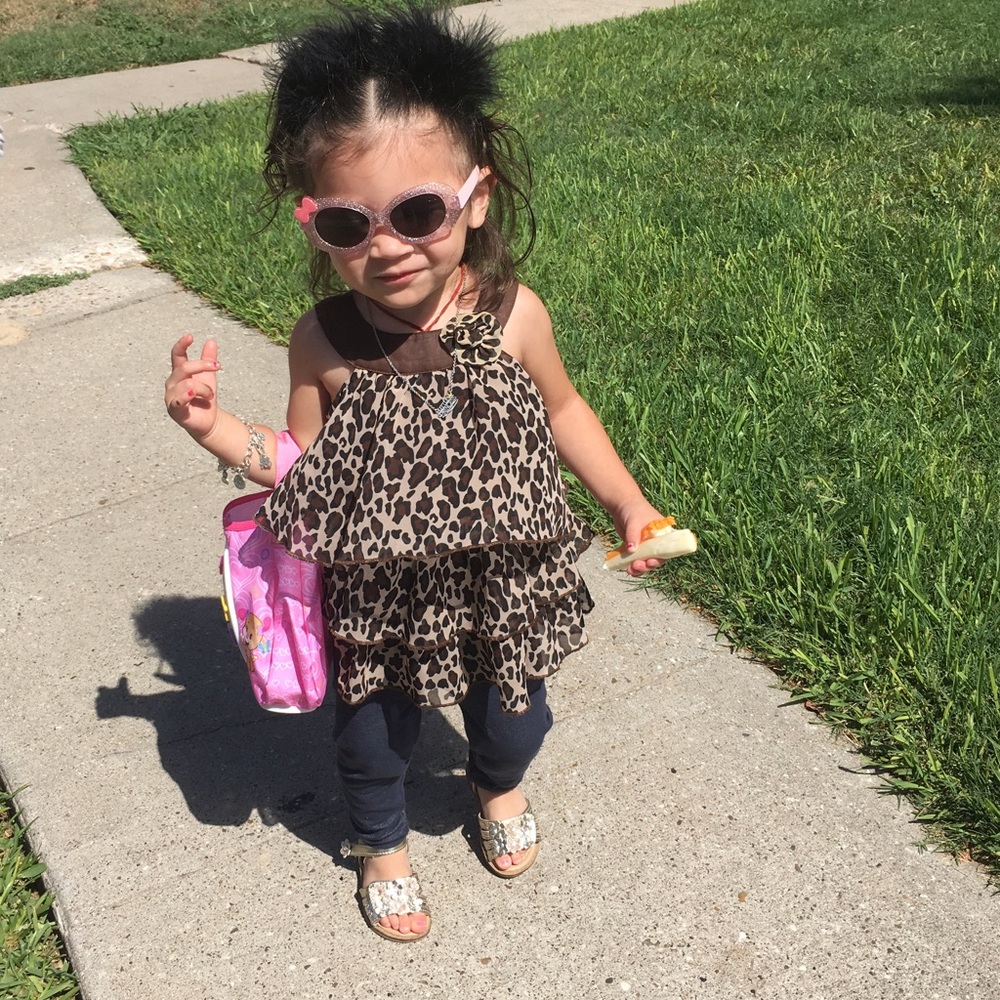 Meet your Posher, Crystal