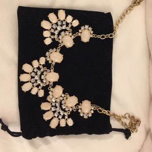 Fashion jewelry statement necklace