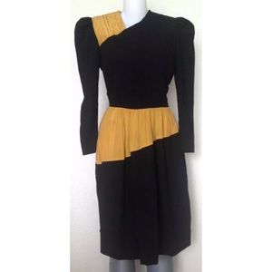 >Carolina Herrera< Vintage Marigold Silk Dress