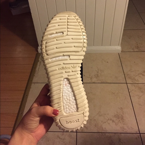 Yeezys - Picture 3 of 4