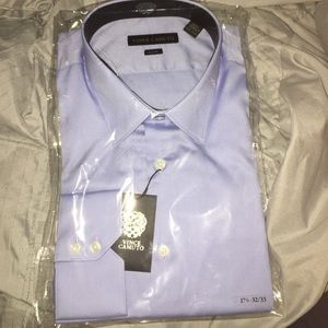 Vince Camuto modern fit solid dress shirt.