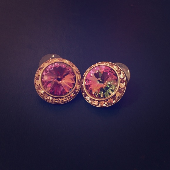 SOLD ON D POP Iridescent studs