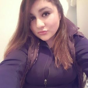 Meet your Posher, Veronica