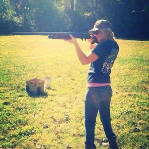 Meet your Posher, Alicia