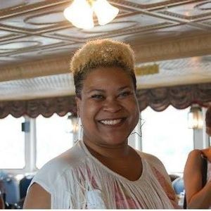 Meet your Posher, Joy