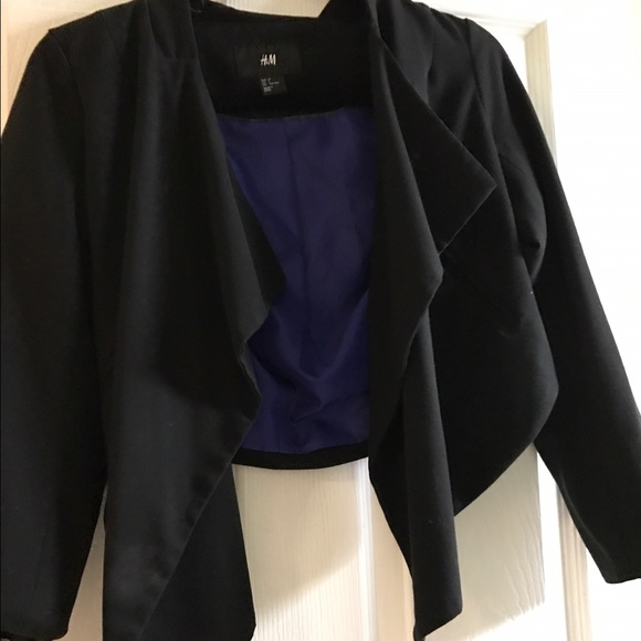 H&m black blazer size 2