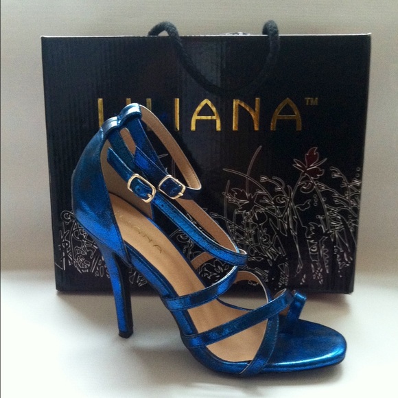 Liliana Sandal