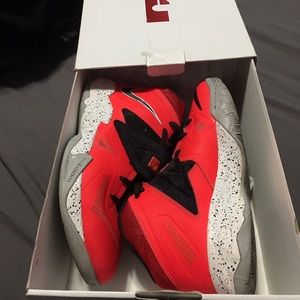 LEBRON soldier VII men's