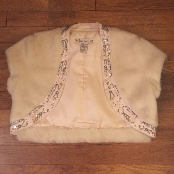 Faux fur bolero vest