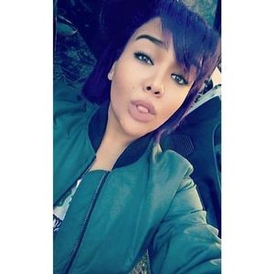 Meet your Posher, Anicia