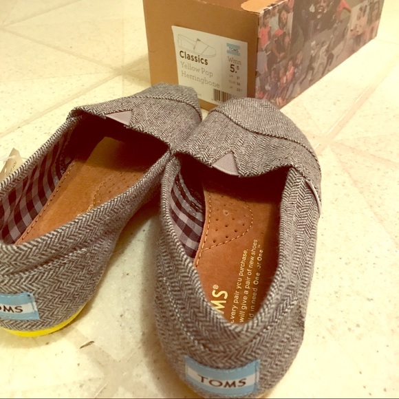 TOMS herringbone shoe