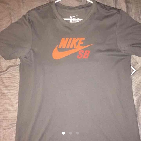 Nike SB dri fit shirt