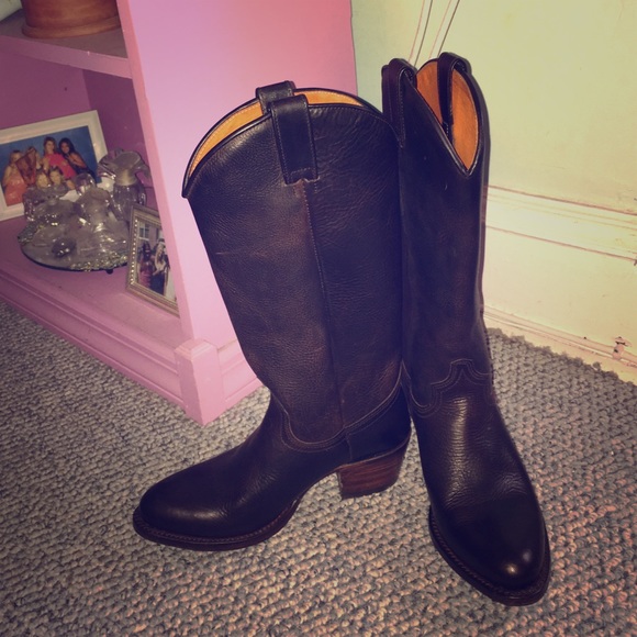Brand new frye boots
