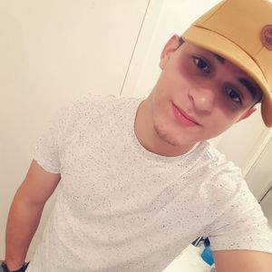 Meet your Posher, Rolando