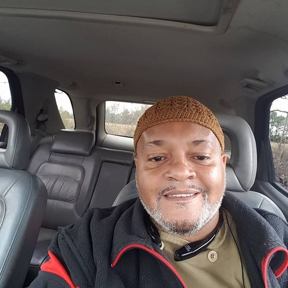 Meet your Posher, Derek - Picture 1 of 1