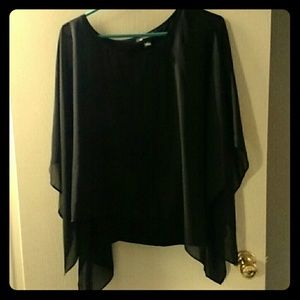 Black flowy top