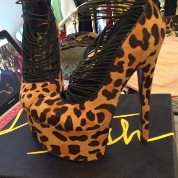 Leopard heels - Picture 3 of 4