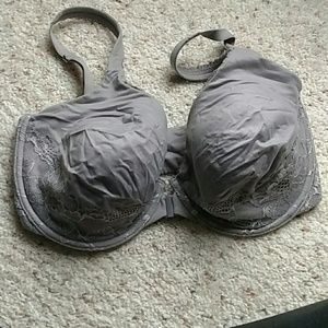 Victoria's secret front close bra