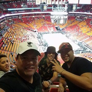 Meet your Posher, Adrian