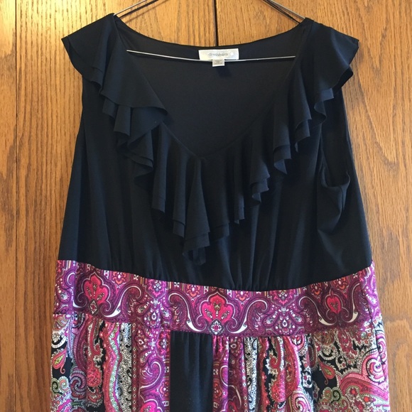 Super cute and flattering Dress Barn dress! - Picture 2 of 3