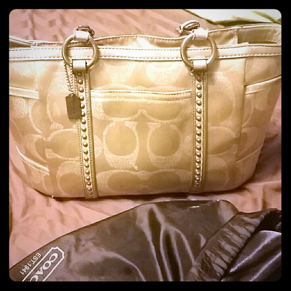Coach tote H0768-11505
