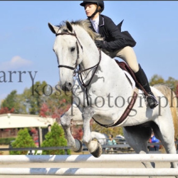 Meet your Posher, Carly