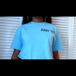 ✨ "Baby Girl" Cropped tee ✨