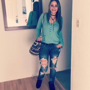 Meet your Posher, Loreley