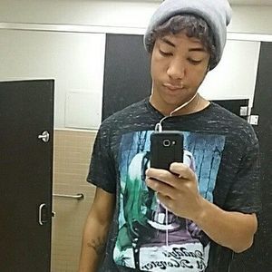 Meet your Posher, Sean