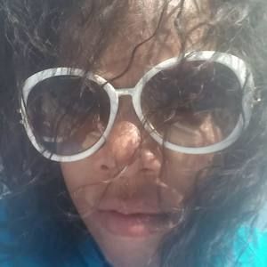 Meet your Posher, Ann