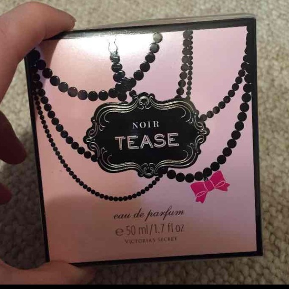 Victoria's Secret tease perfume 1.7