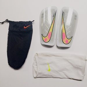 NIKE-Shin guards-For Soccer